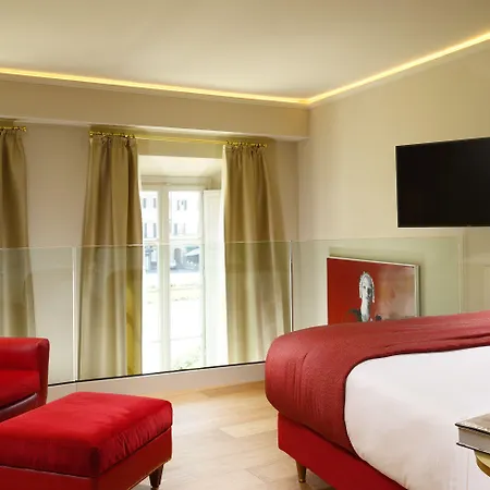 Grand Minerva