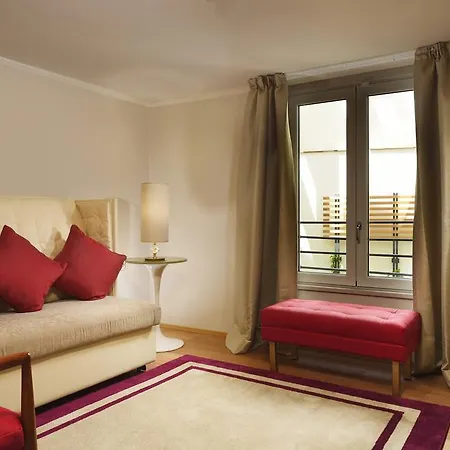 Grand Minerva Szálloda 4*